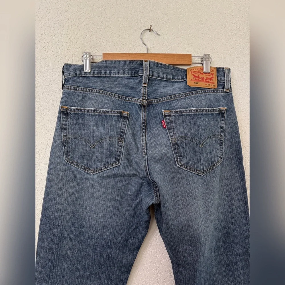 Levi's 559 Relaxed Straight Fit Jeans - 34